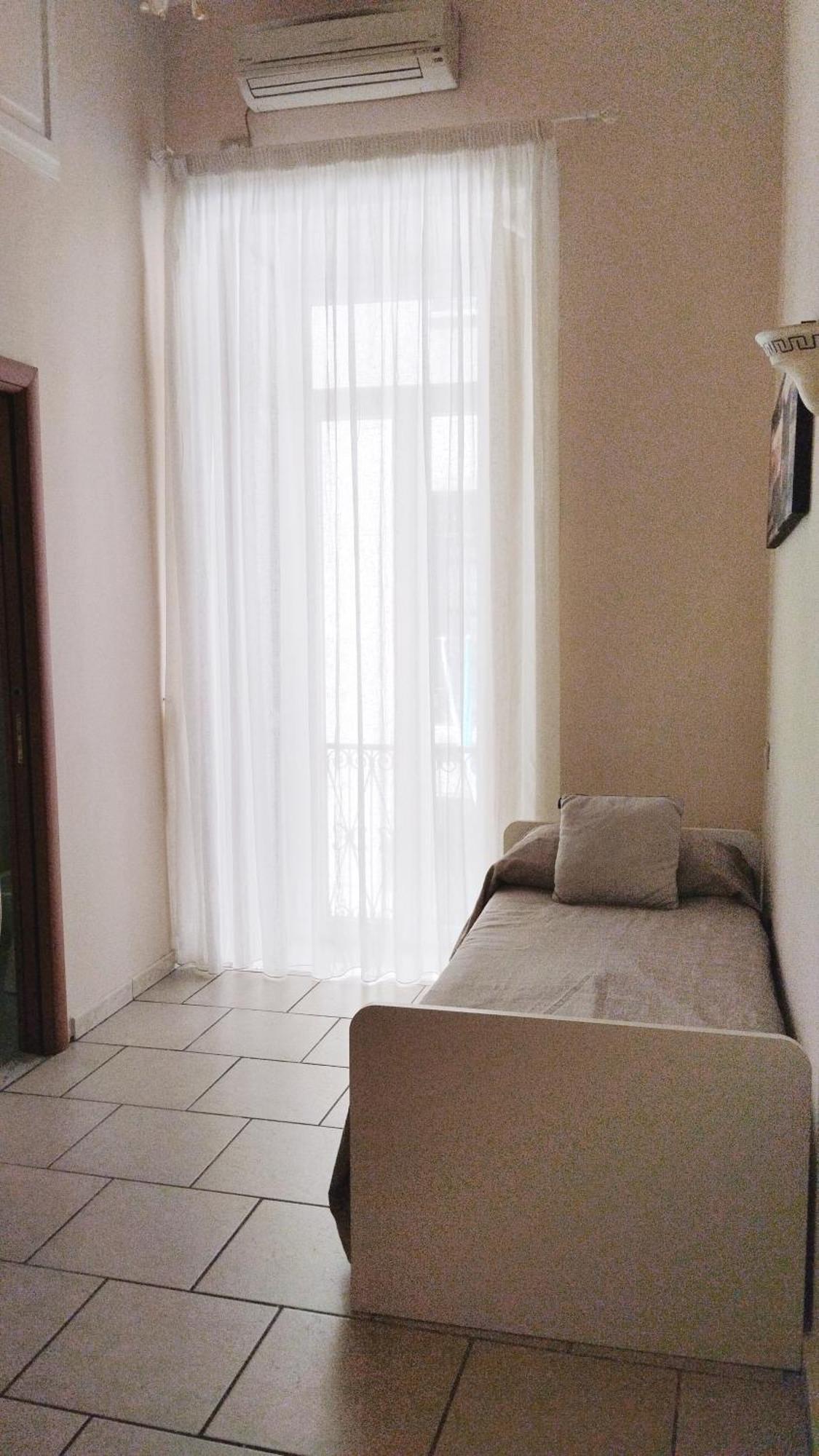 B&B Napoli Campagnari 外观 照片